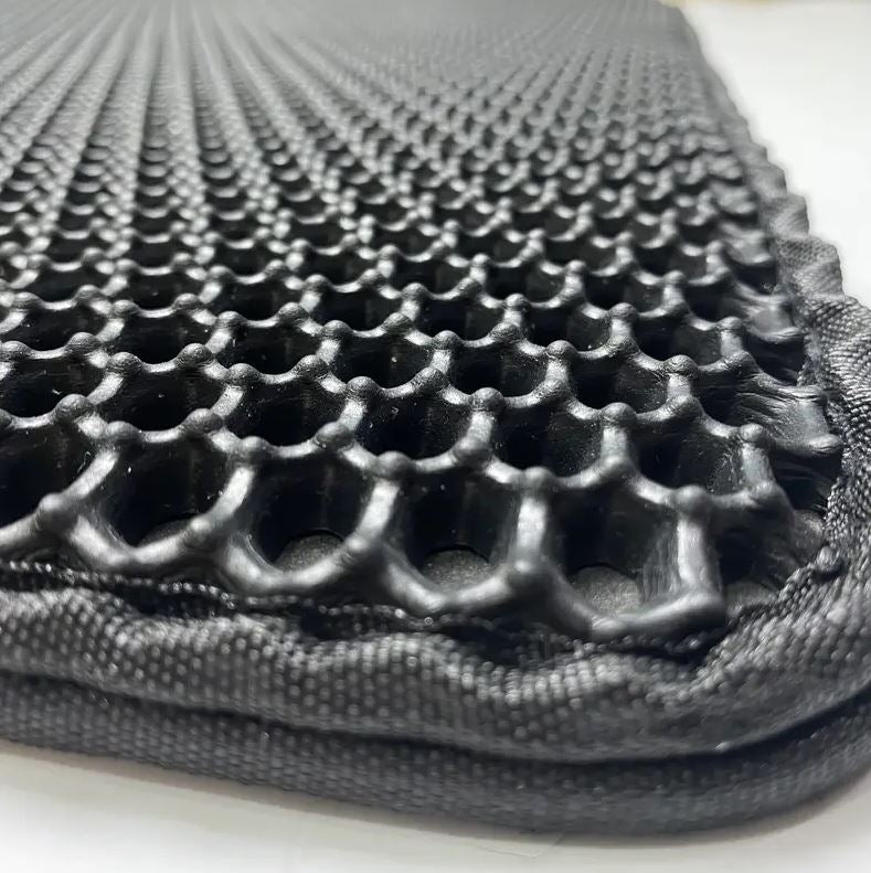 Tapete Arenero Para Gatos + Cepillo Vapor 3 en 1